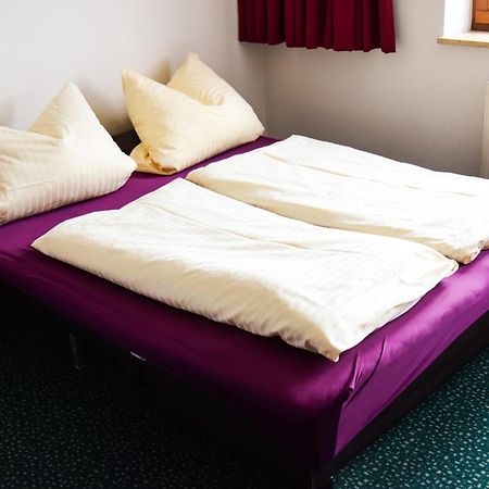 Hotel Gasthof Zum Loewen Velburg Pokój zdjęcie