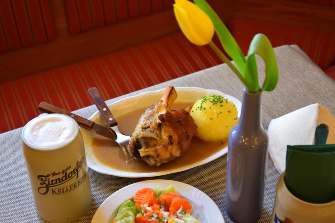 Hotel Gasthof Zum Loewen Velburg Zewnętrze zdjęcie
