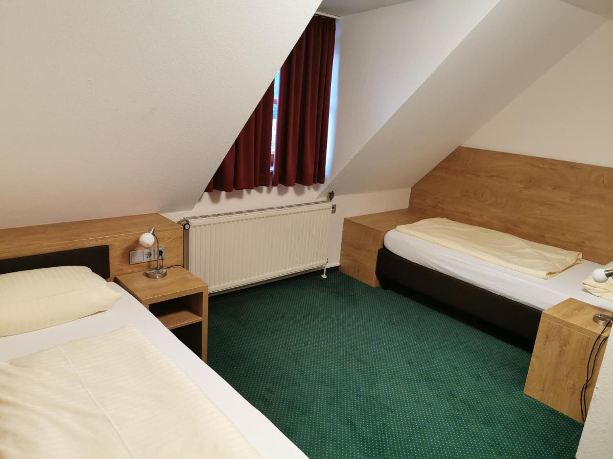 Hotel Gasthof Zum Loewen Velburg Zewnętrze zdjęcie