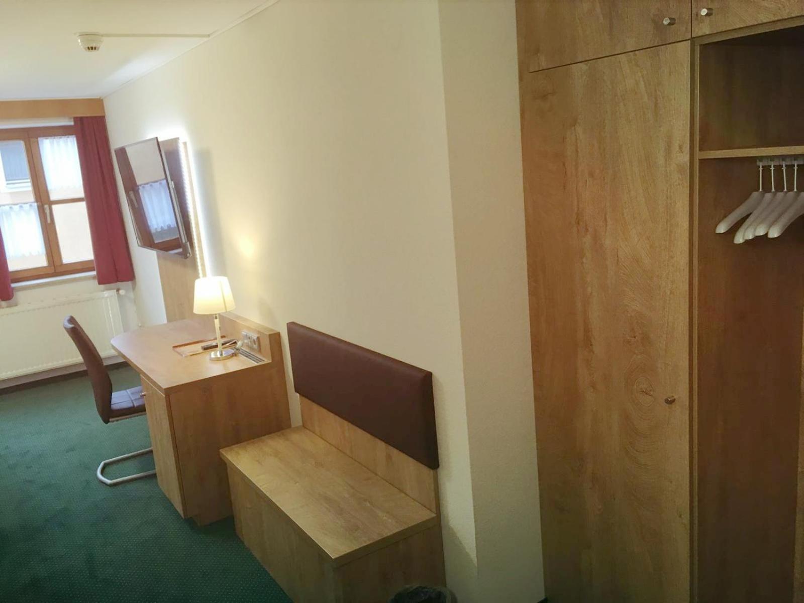Hotel Gasthof Zum Loewen Velburg Pokój zdjęcie