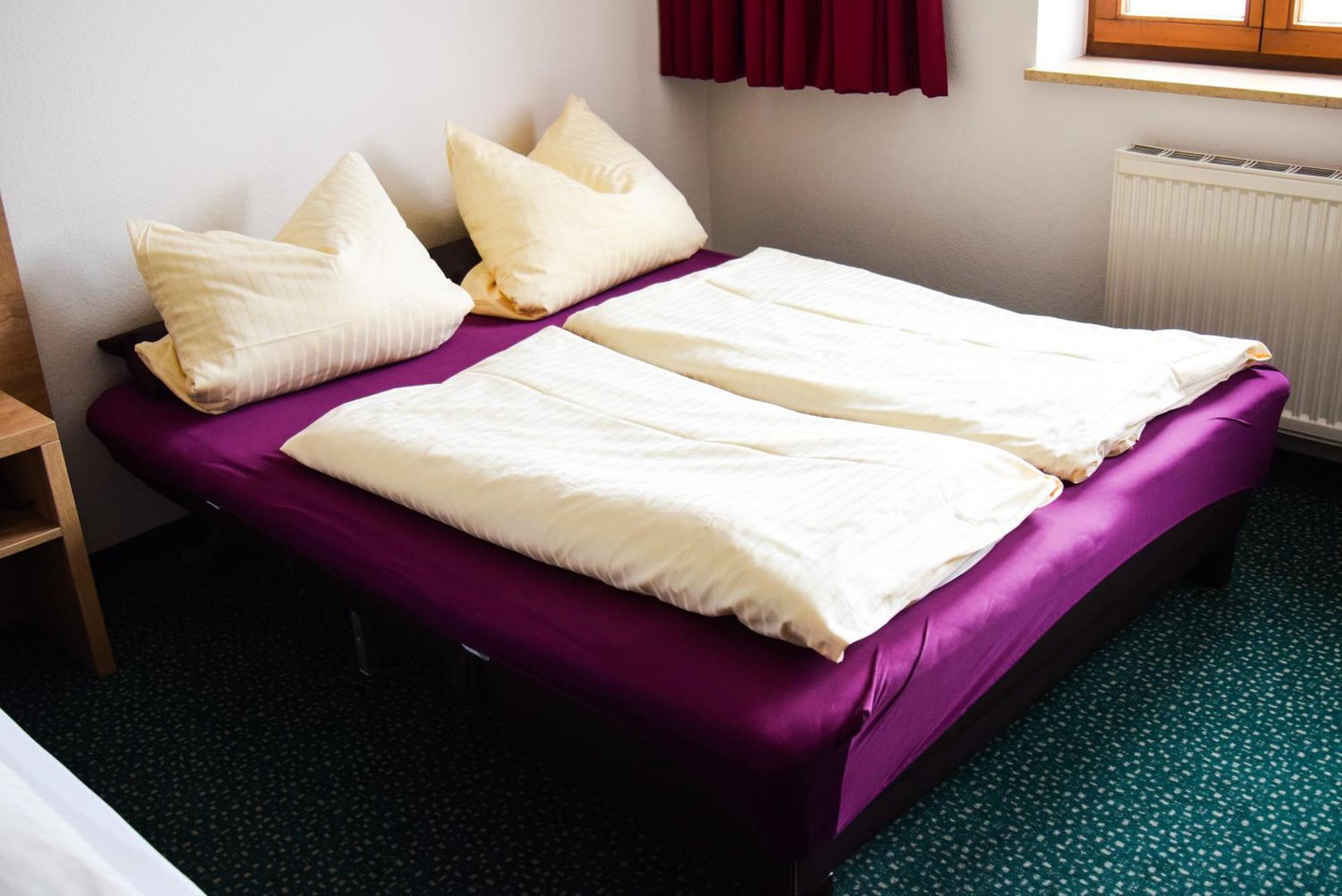 Hotel Gasthof Zum Loewen Velburg Pokój zdjęcie
