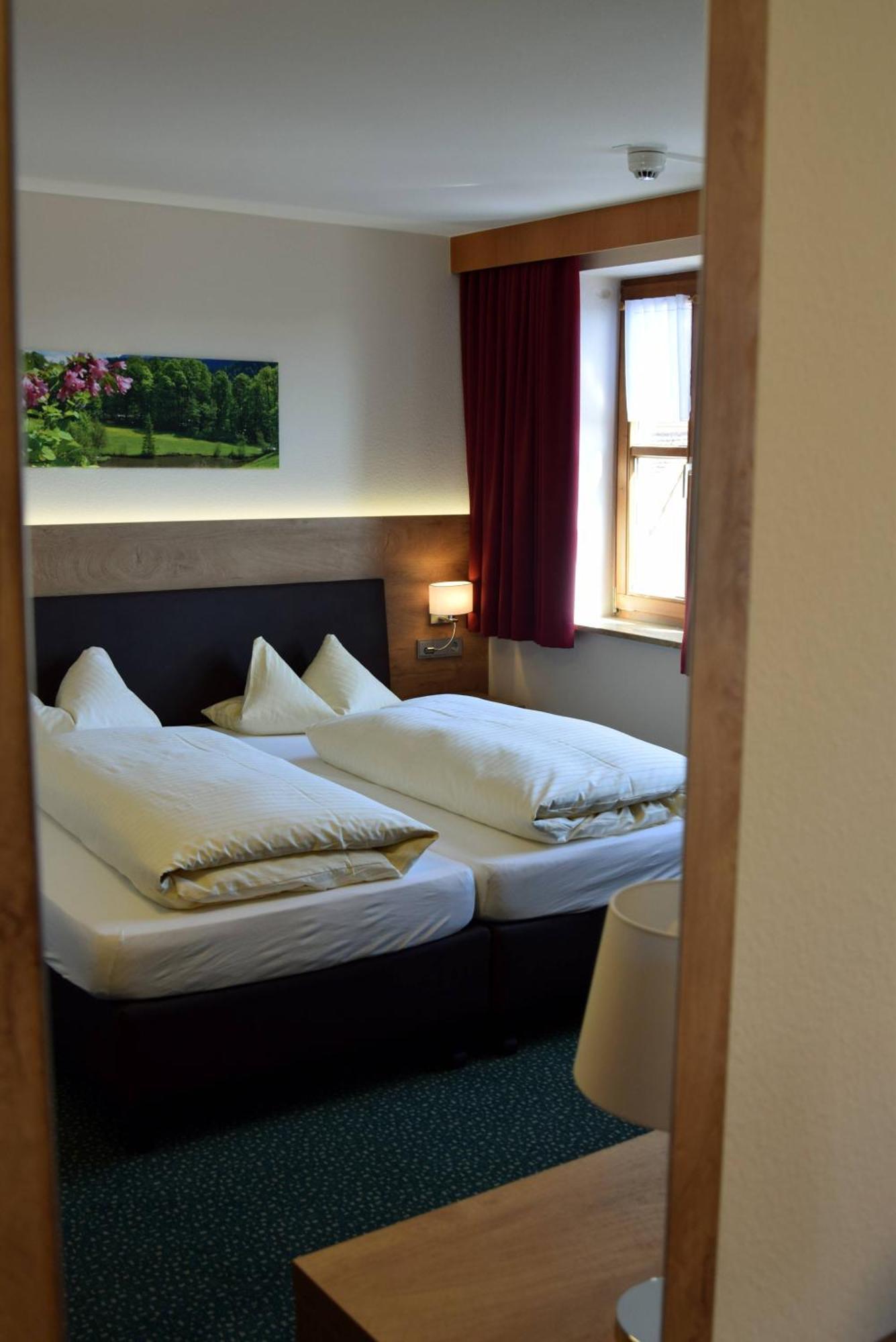 Hotel Gasthof Zum Loewen Velburg Pokój zdjęcie