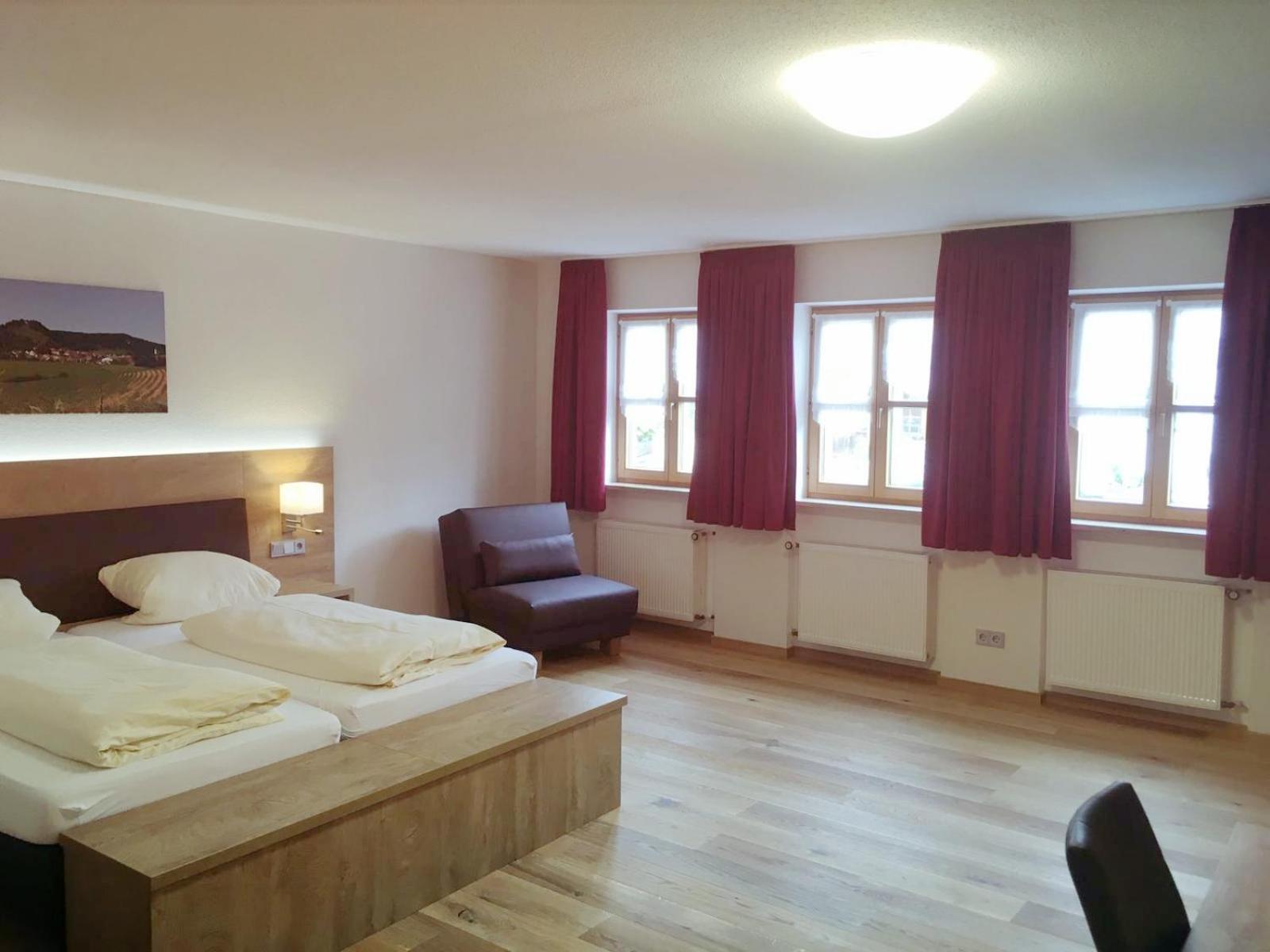 Hotel Gasthof Zum Loewen Velburg Pokój zdjęcie
