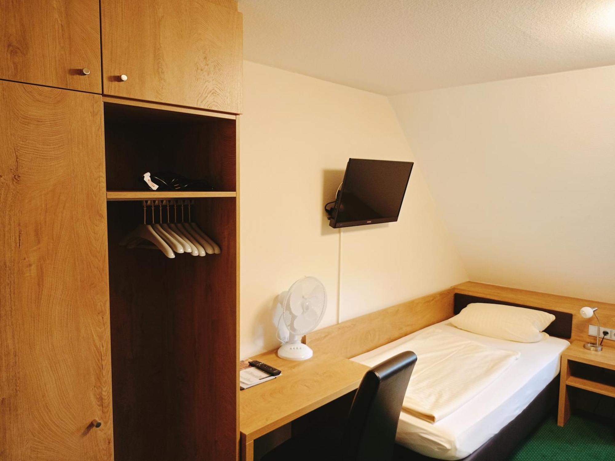 Hotel Gasthof Zum Loewen Velburg Zewnętrze zdjęcie