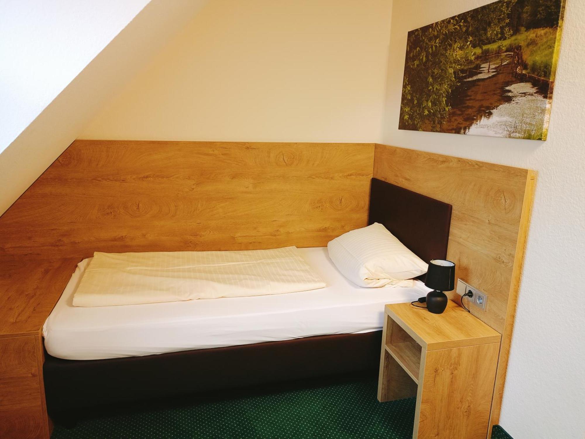 Hotel Gasthof Zum Loewen Velburg Zewnętrze zdjęcie