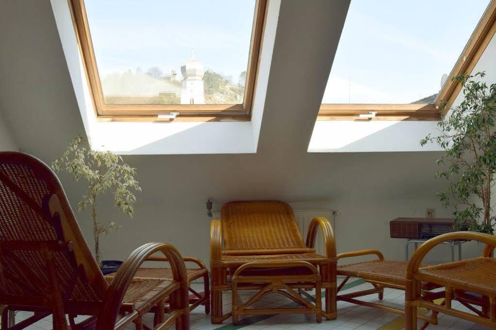 Hotel Gasthof Zum Loewen Velburg Zewnętrze zdjęcie
